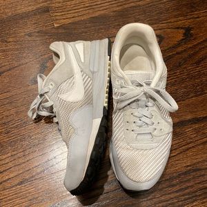 Nike womens grey sneakers size 8.5